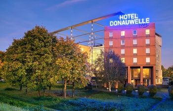 Trans World Hotel Donauwelle