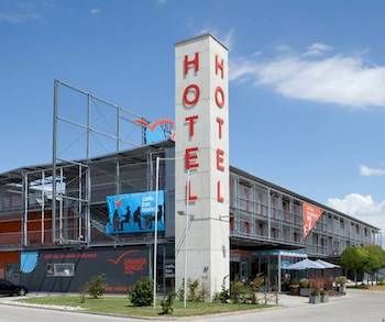 Hotel Orange Wings Wiener Neustadt