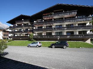 Cozy apartment in Maria Alm  Salzburgerland directly at the ski slope