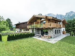 Chalet in LeogangSalzburgerland near ski area