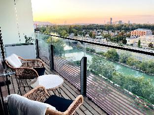 A place above the Sky with a roof pool & parking