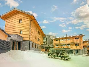 Golden Lodges Rauris Resort with parking