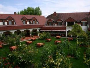 Hotel Weingut Rosenhof