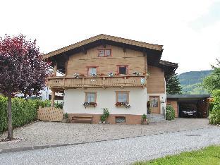 Apartment with garden in the Salzburg region